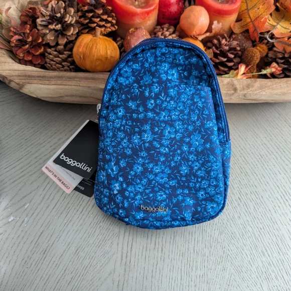BaggalliniFloral Backpack in Blue